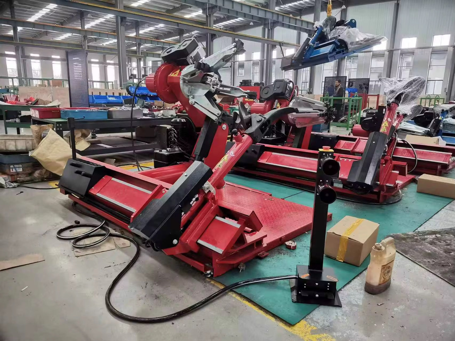 TH-T980: Fully Automatic Tire Changer for Big Trucks and Loaders