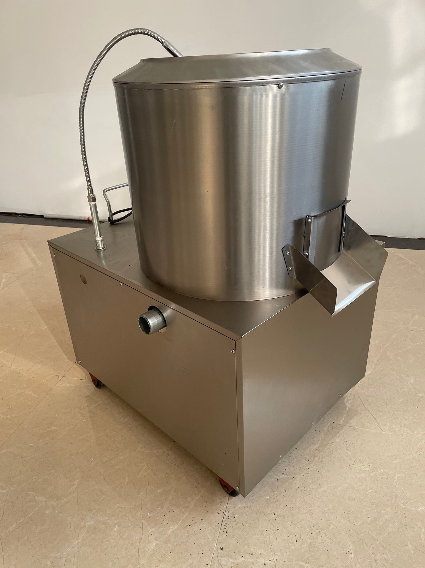 TP-350 Potato Peeler | 1.1KW, 240Kg/h Capacity | Efficient & Durable Vegetable Peeler for Commercial Use