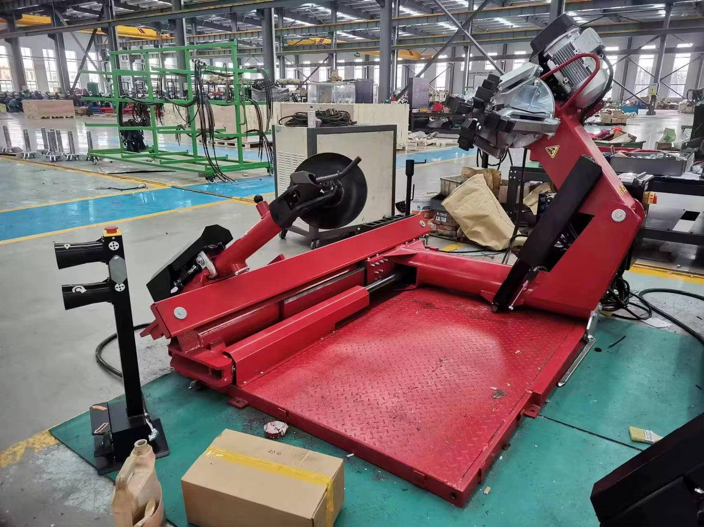 TH-T980: Fully Automatic Tire Changer for Big Trucks and Loaders